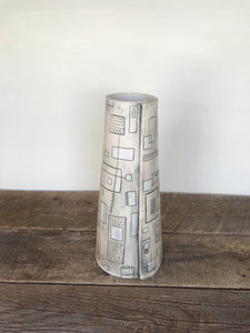 GEO MODERN TAPER VASE 12