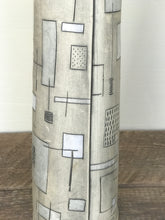 Load image into Gallery viewer, GEO MODERN TAPER VASE 14