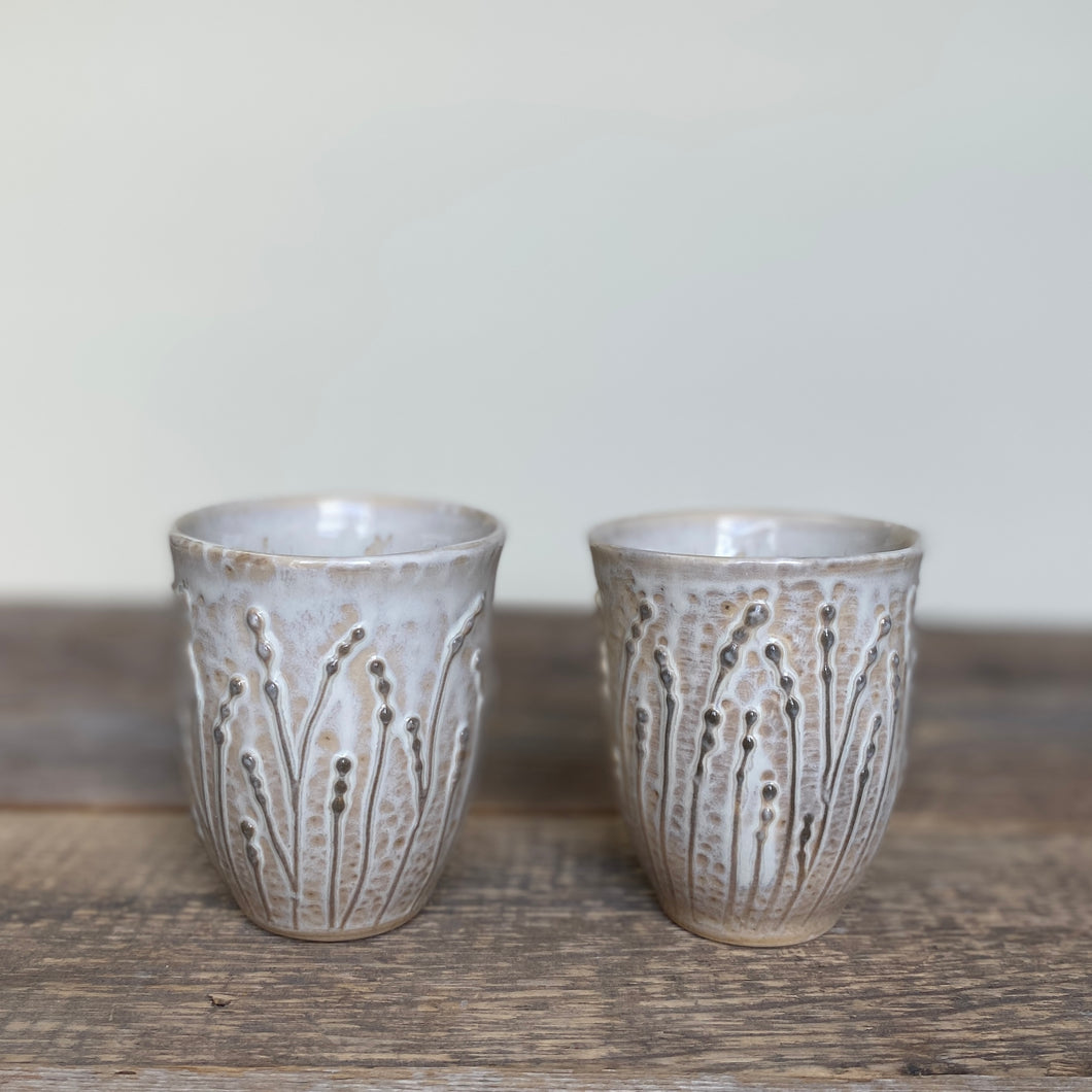 WINE CUPS IN OATMEAL WITH FLOWERS (SET OF 2)