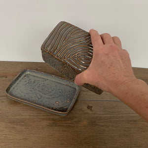 SLATE BUTTER DISH WITH CARVED WOOD GRAIN