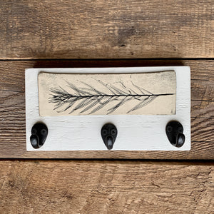 MULTI USE HANGER - BOTANICAL B