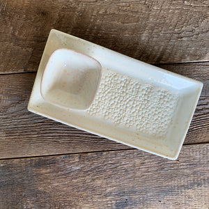 OATMEAL SMALL RECTANGLE PLATTER SET IN PEBBLE (5.5" x 11")