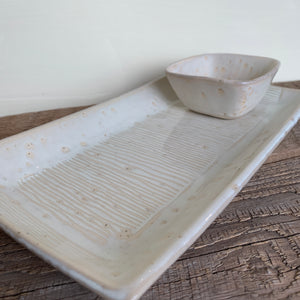 OATMEAL SMALL RECTANGLE PLATTER SET WITH STRIPES (5.5" x 11")