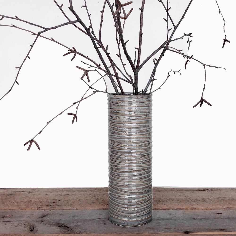 WAVE CYLINDER VASE IN SLATE