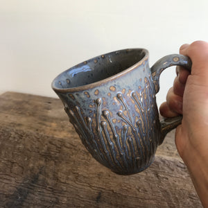 PUSSY WILLOW  MUG IN SLATE-15 OUNCES